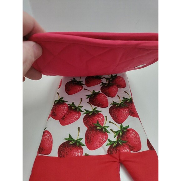 3 Piece Set 2 Pot Holders 1 Oven Mit Strawberry Pattern - Picture 2 of 3